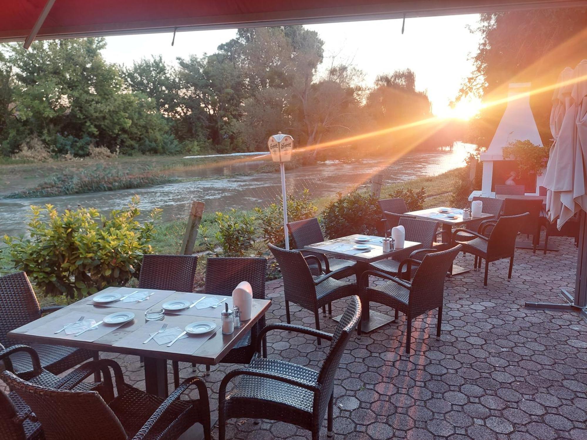 Hotel Panorama 3*